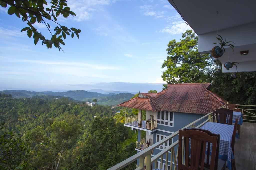 Spice Country Resort Chithirapuram Extérieur photo
