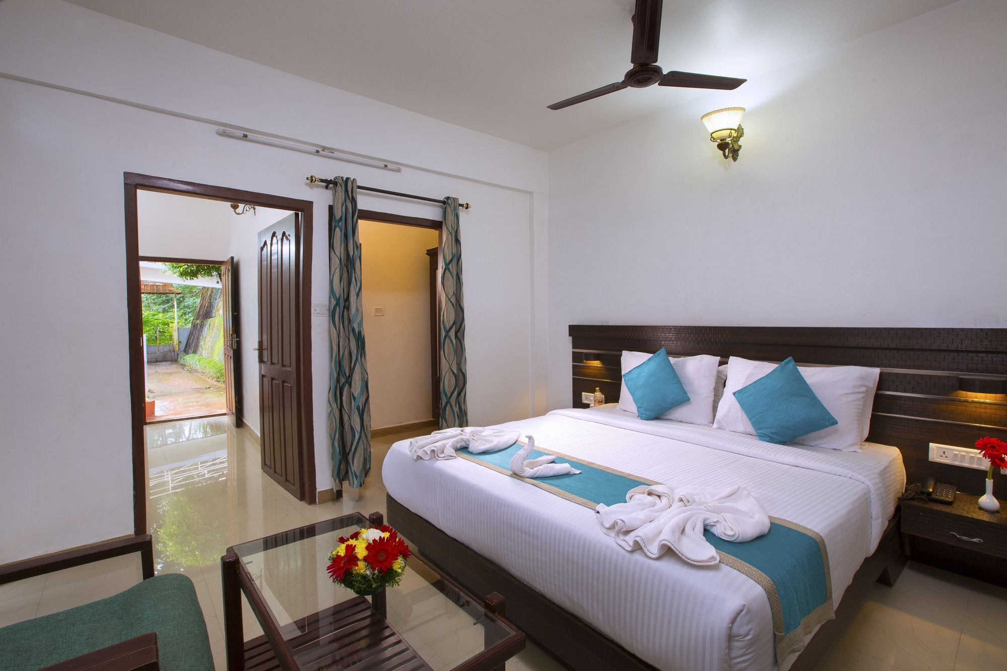 Spice Country Resort Chithirapuram Extérieur photo